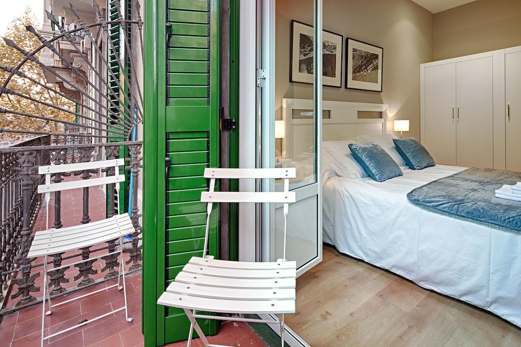 Habitat Apartments Batllo Barcellona Esterno foto